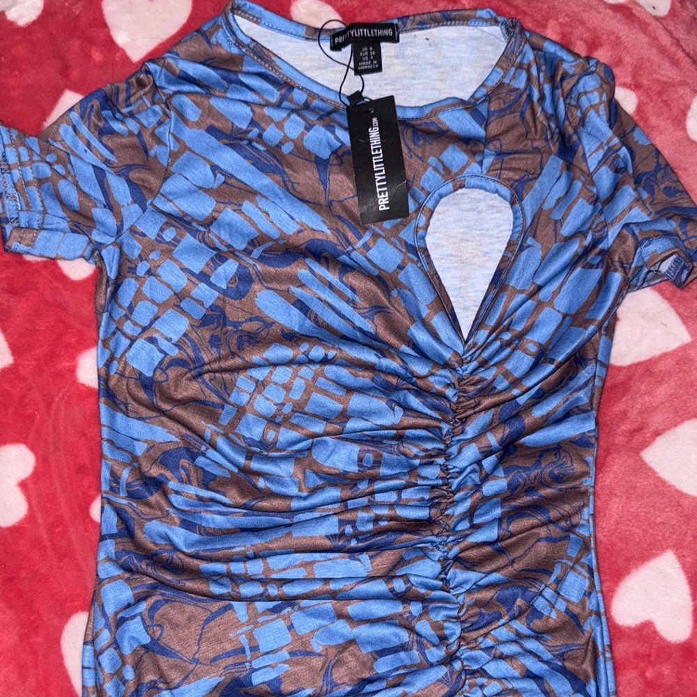 PrettyLittleThing Blue and Brown Patterned Ruched Mini Dress